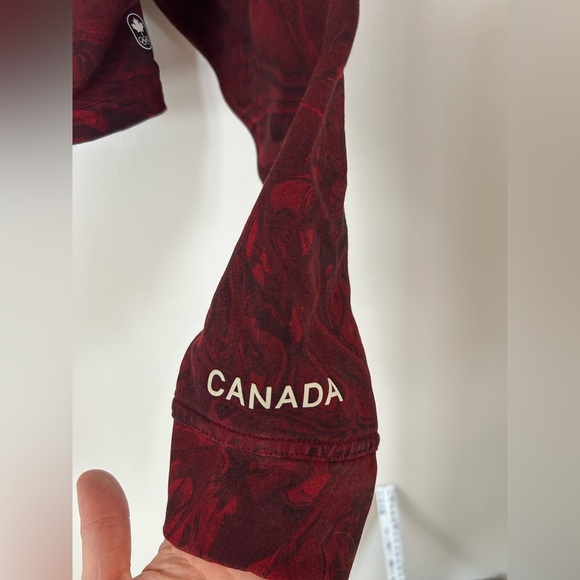 Lululemon Team Canada All Yours Cropped Hoodie COC Logo Maple Dark Red Multi - Picture 10 of 13